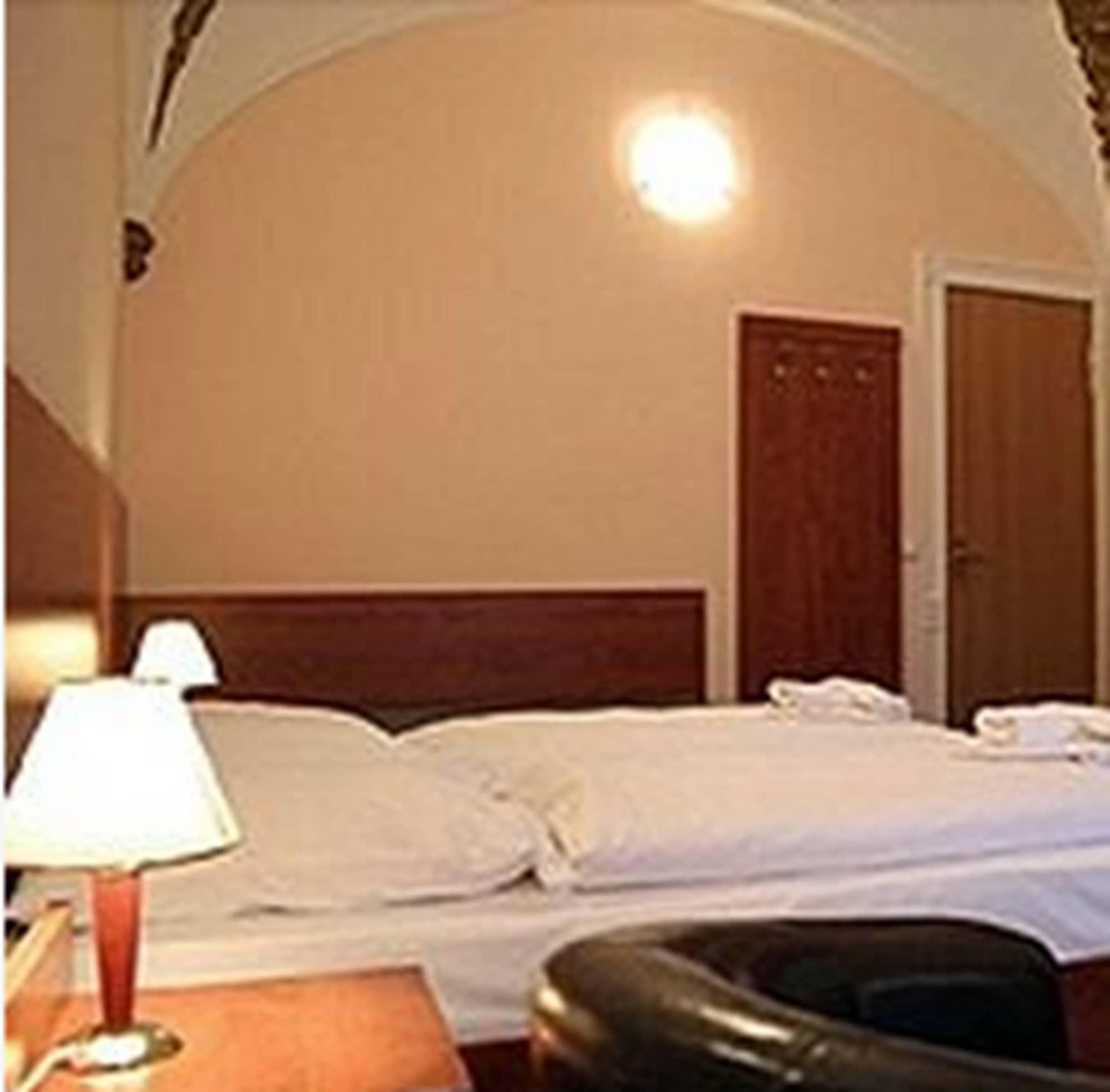 City Hotel Am Kurfuerstendamm Берлин Екстериор снимка