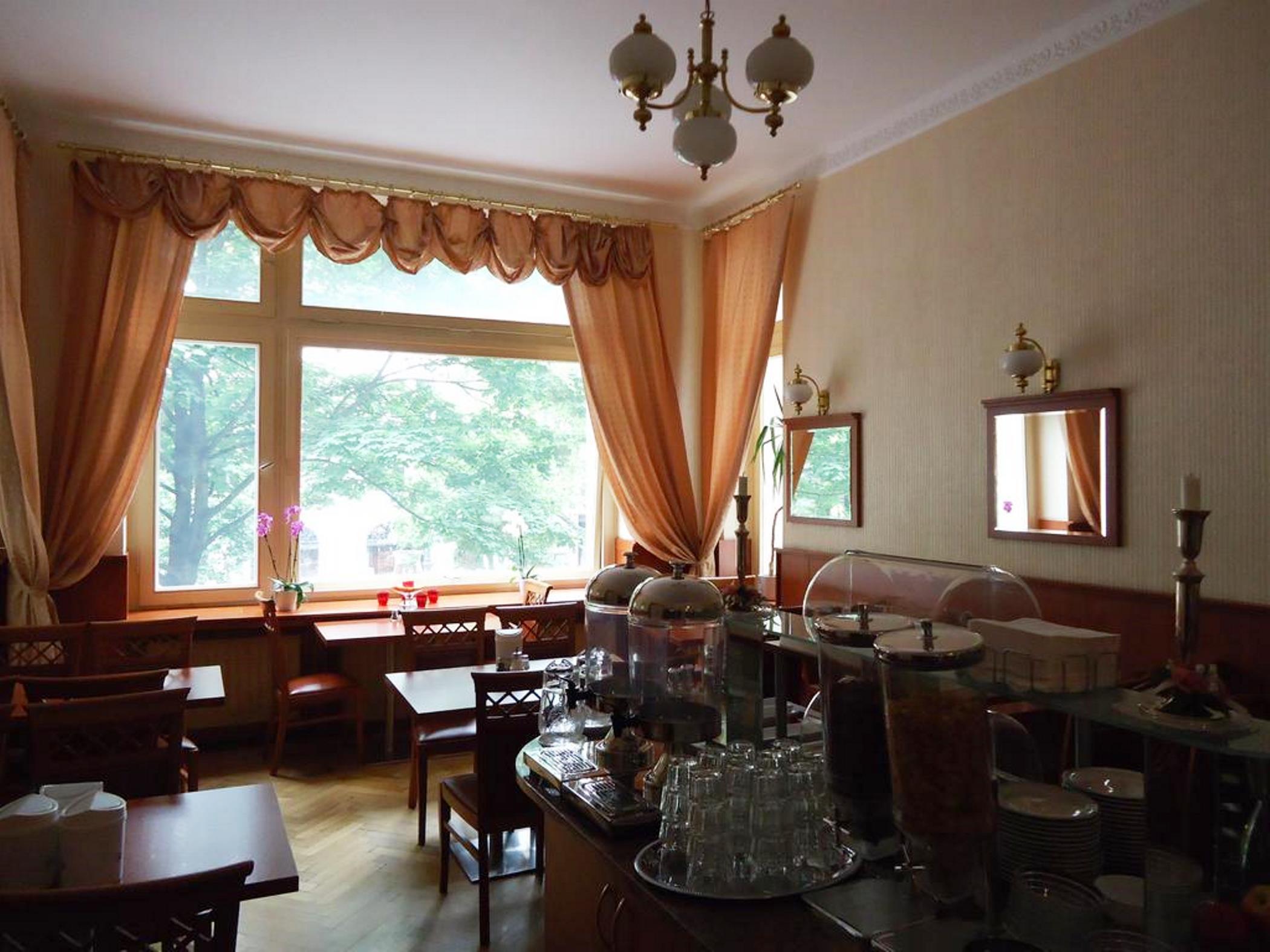 City Hotel Am Kurfuerstendamm Берлин Екстериор снимка