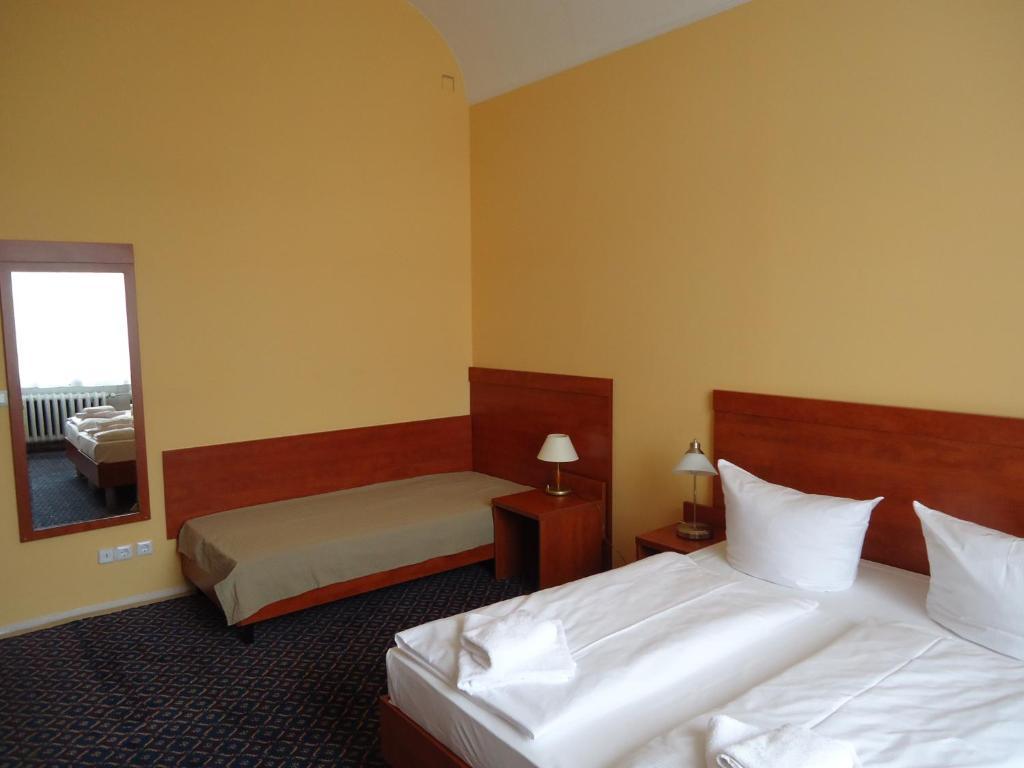 City Hotel Am Kurfuerstendamm Берлин Екстериор снимка