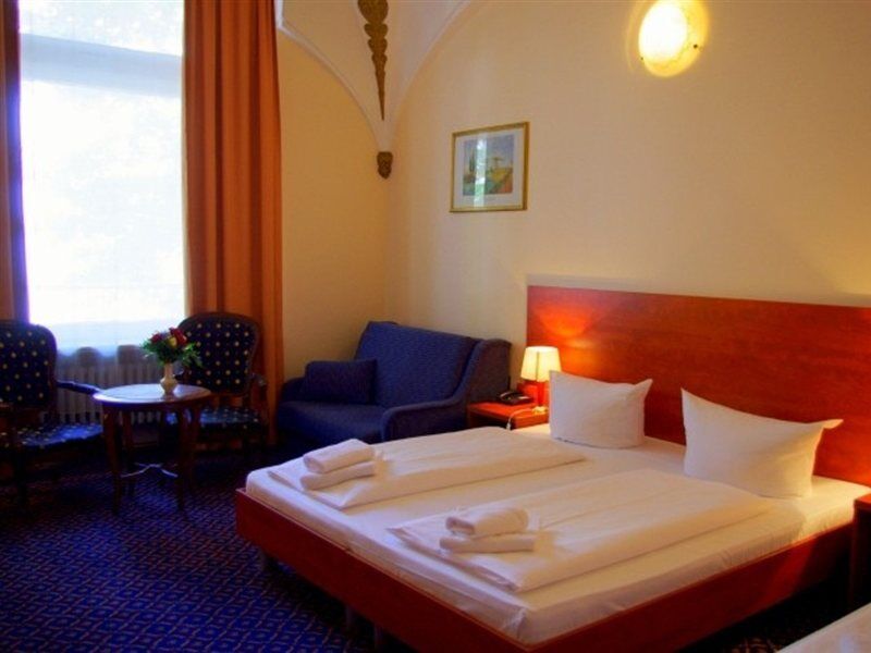 City Hotel Am Kurfuerstendamm Берлин Екстериор снимка